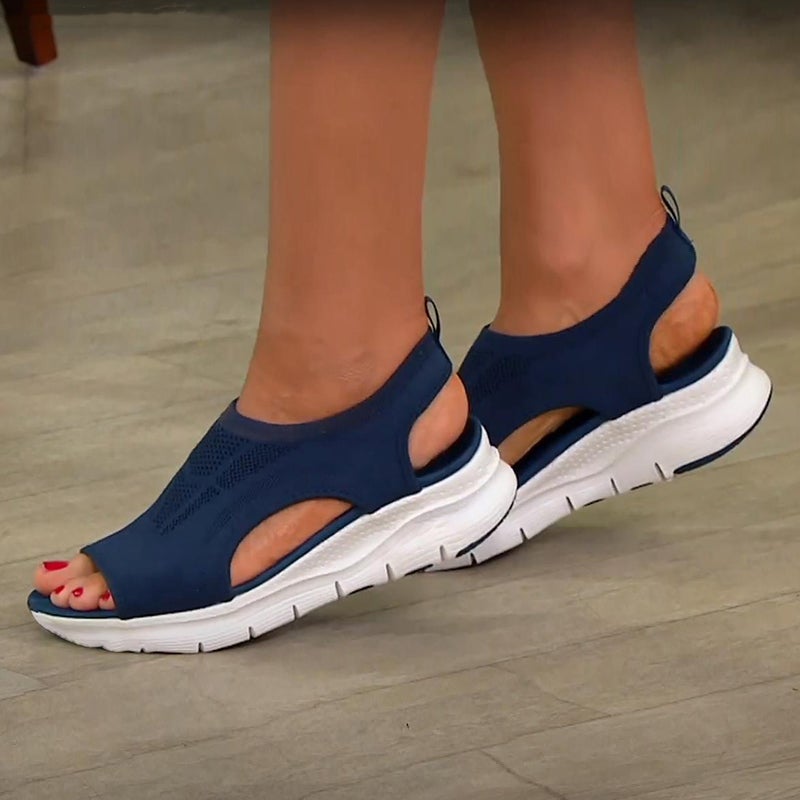 Jemes & Eva – ComfortStride Elegance