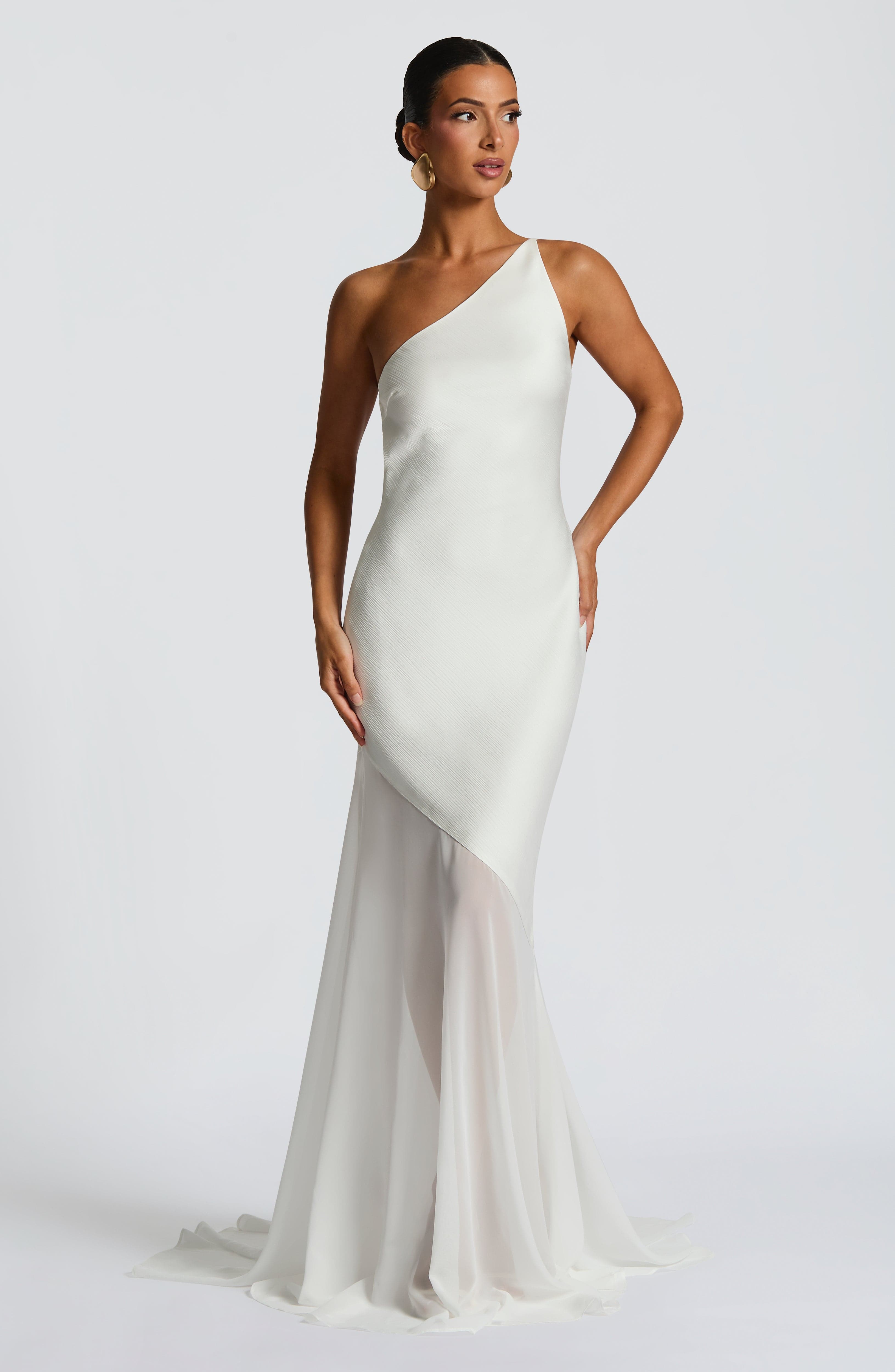 Fable Gown - Ivory Dress Babyboo Fashion Premium Exclusive Design