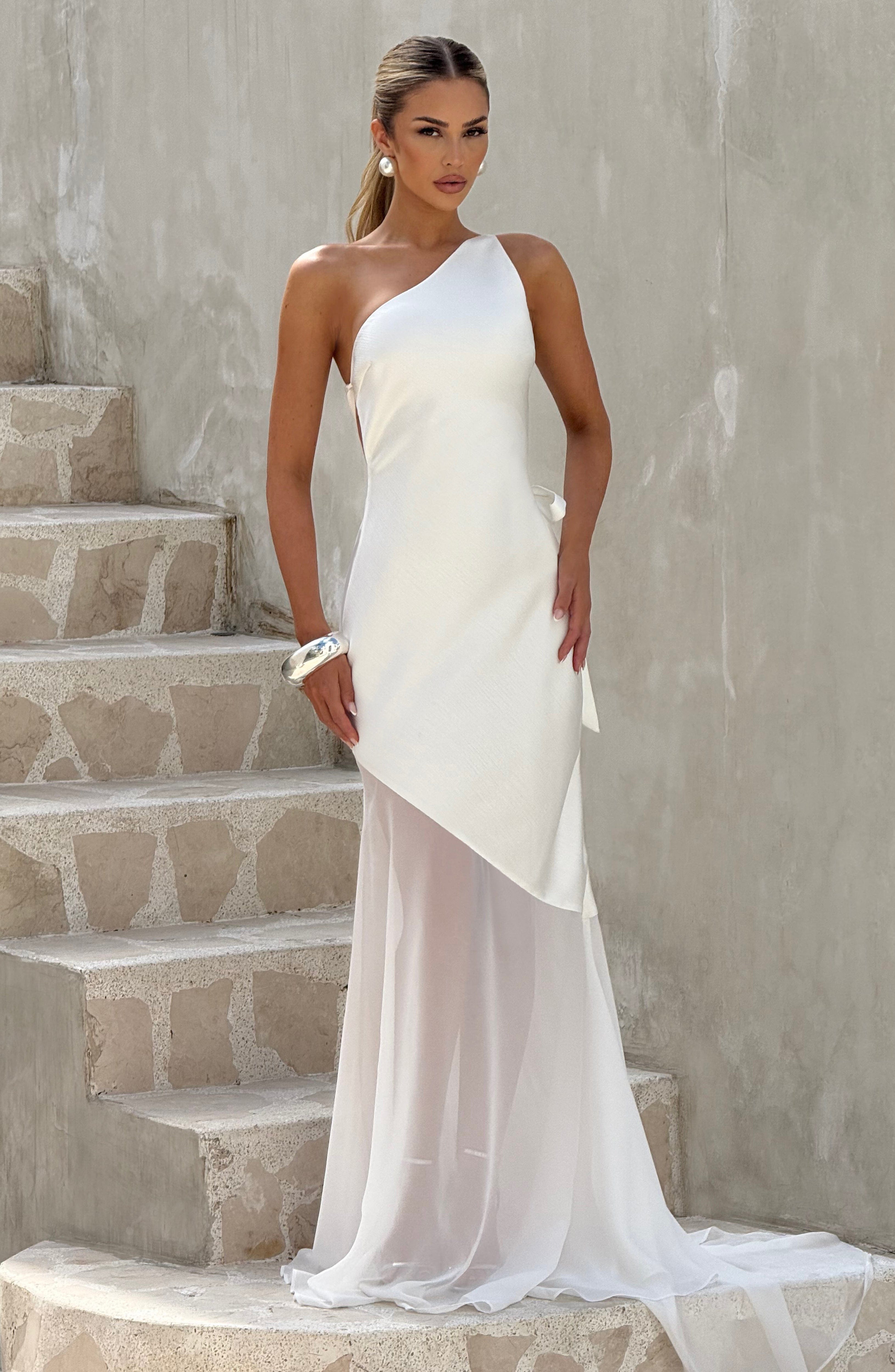 Fable Gown - Ivory Dress Babyboo Fashion Premium Exclusive Design